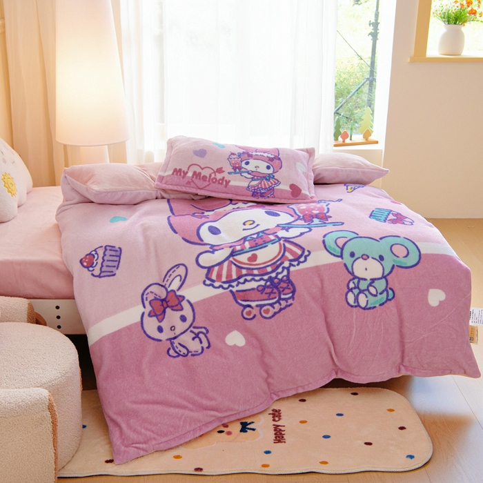 91家纺网 家纺一手货源 找家纺 吉咪兔家纺 2025新款大版三丽鸥库洛米美乐蒂牛奶绒幼儿园被子三件套保暖被褥六件套 奶茶美乐蒂