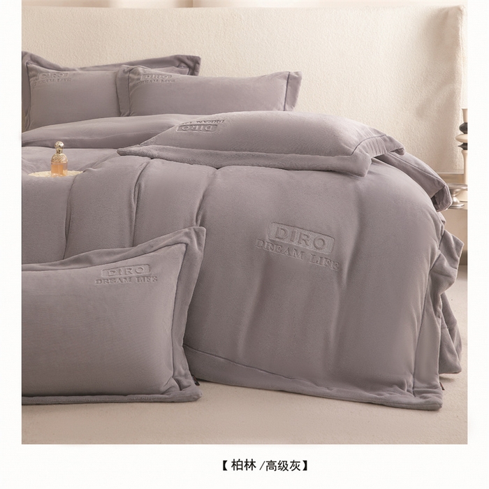 91家纺网 家纺一手货源 找家纺 （总）芯丝路枕业 2025新款蚕丝棉四件套-柏林系列