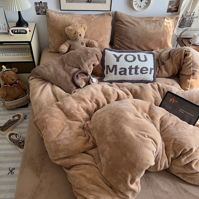 91家纺网 家纺一手货源 找家纺 （总）原素 2025秋冬加厚双拼纯色牛奶绒四件套