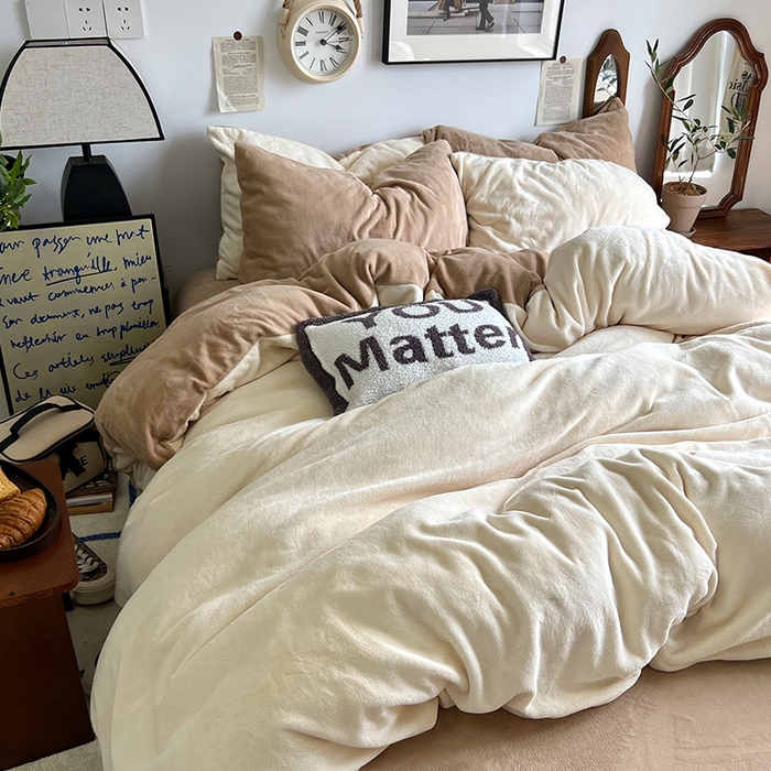 91家纺网 家纺一手货源 找家纺 原素 2025秋冬加厚双拼纯色牛奶绒四件套 牛奶绒-牛奶奶茶咖