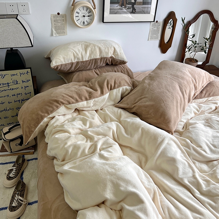 91家纺网 家纺一手货源 找家纺 原素 2025秋冬加厚双拼纯色牛奶绒四件套 牛奶绒-牛奶奶茶咖