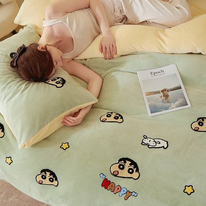 91家纺网 家纺一手货源 找家纺 yyds网供 2025秋冬加厚牛奶绒四件套卡通毛巾绣花宝宝绒婴儿绒水晶绒法莱绒AB版 小男孩-毛巾绣