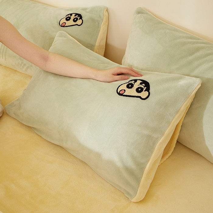 91家纺网 家纺一手货源 找家纺 yyds网供 2025秋冬加厚牛奶绒四件套卡通毛巾绣花宝宝绒婴儿绒水晶绒法莱绒AB版 小男孩-毛巾绣