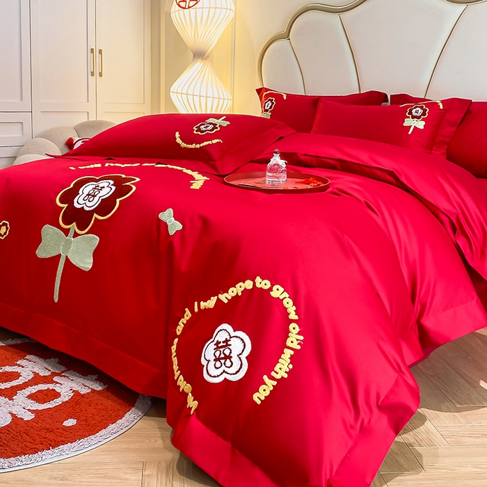 91家纺网 家纺一手货源 找家纺 置顶家纺 2025新款亲肤磨毛刺绣婚庆四件套系列-棚拍 合美-大红