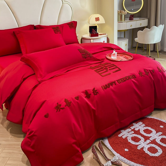 91家纺网 家纺一手货源 找家纺 置顶家纺 2025新款亲肤磨毛刺绣婚庆四件套系列-棚拍 欢喜.喜乐-大红