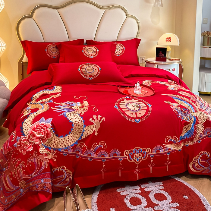 91家纺网 家纺一手货源 找家纺 置顶家纺 2025新款亲肤磨毛刺绣婚庆四件套系列-棚拍 龙腾凤跃-大红