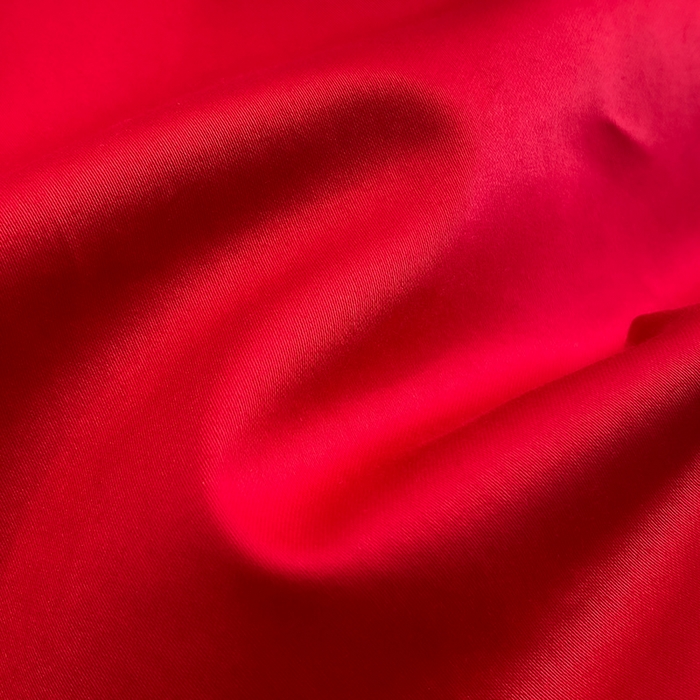 91家纺网 家纺一手货源 找家纺 置顶家纺 2025新款亲肤磨毛刺绣婚庆四件套系列-棚拍 倾心-大红