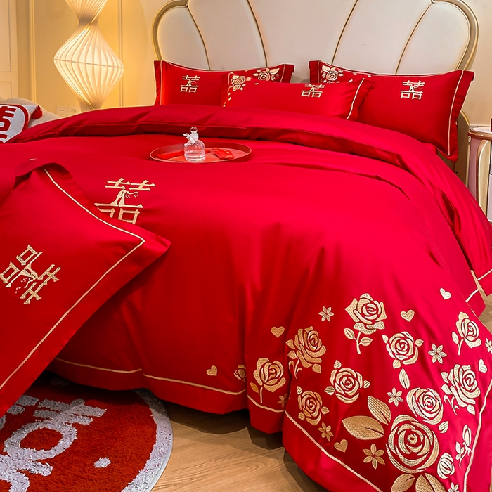 91家纺网 家纺一手货源 找家纺 置顶家纺 2025新款亲肤磨毛刺绣婚庆四件套系列-棚拍 天生一对-大红