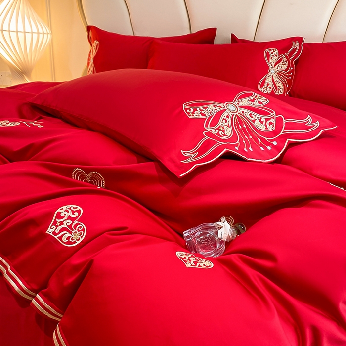 91家纺网 家纺一手货源 找家纺 置顶家纺 2025新款亲肤磨毛刺绣婚庆四件套系列-棚拍 唯一-大红