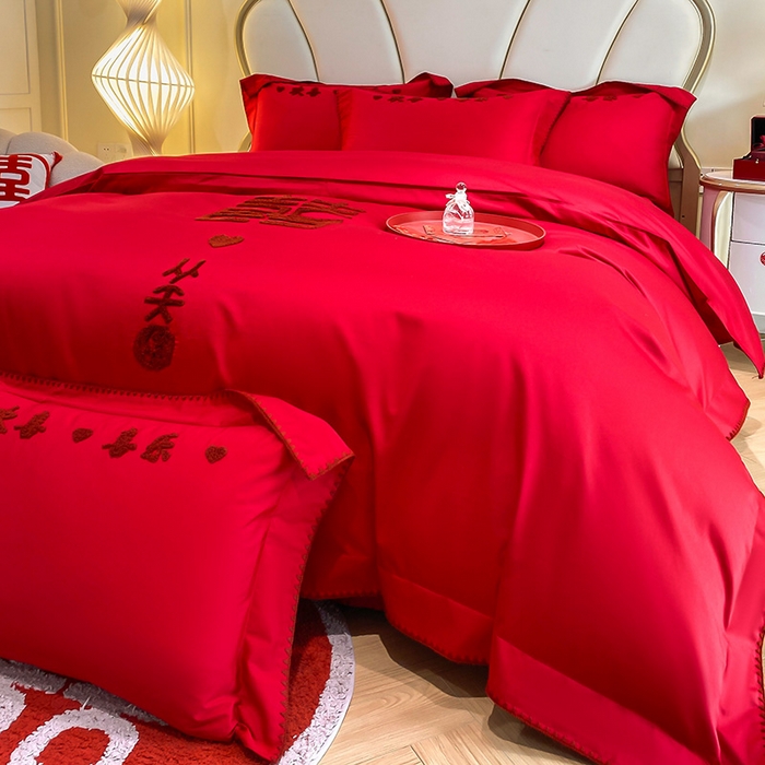 91家纺网 家纺一手货源 找家纺 置顶家纺 2025新款亲肤磨毛刺绣婚庆四件套系列-棚拍 喜从天降-大红