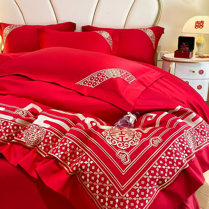 91家纺网 家纺一手货源 找家纺 置顶家纺 2025新款亲肤磨毛刺绣婚庆四件套系列-棚拍 喜结良缘-大红