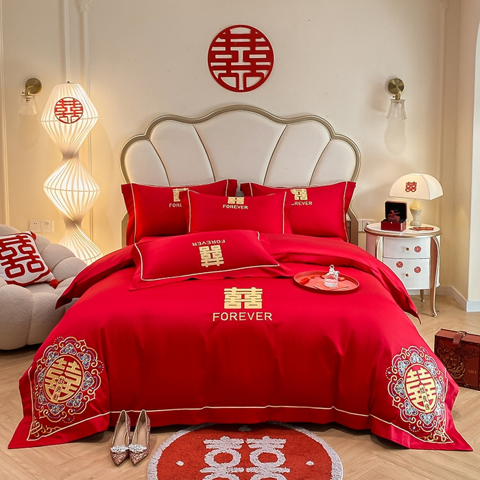 91家纺网 家纺一手货源 找家纺 置顶家纺 2025新款亲肤磨毛刺绣婚庆四件套系列-棚拍 喜结良缘升级版-大红