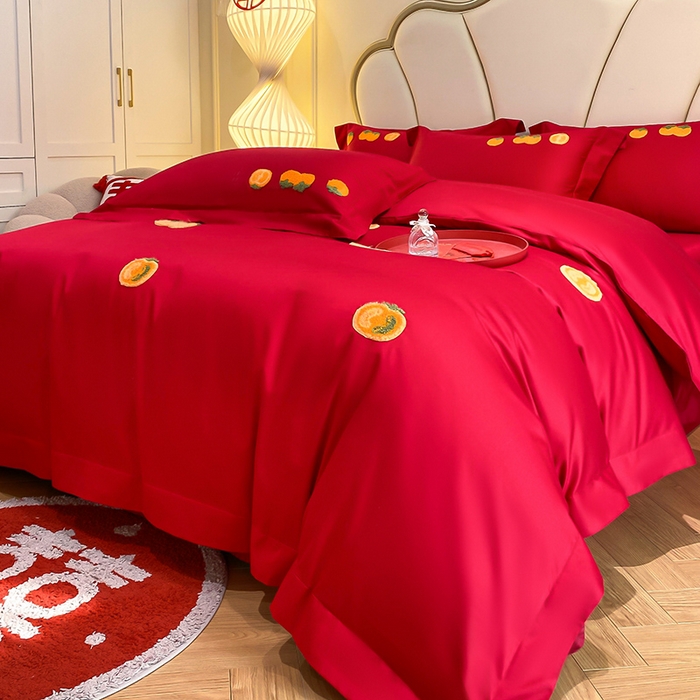 91家纺网 家纺一手货源 找家纺 置顶家纺 2025新款亲肤磨毛刺绣婚庆四件套系列-棚拍 喜事连连-大红