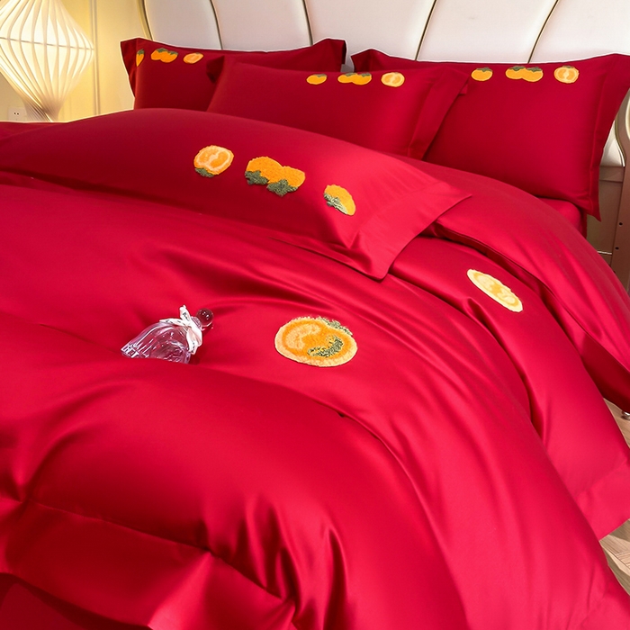 91家纺网 家纺一手货源 找家纺 置顶家纺 2025新款亲肤磨毛刺绣婚庆四件套系列-棚拍 喜事连连-大红