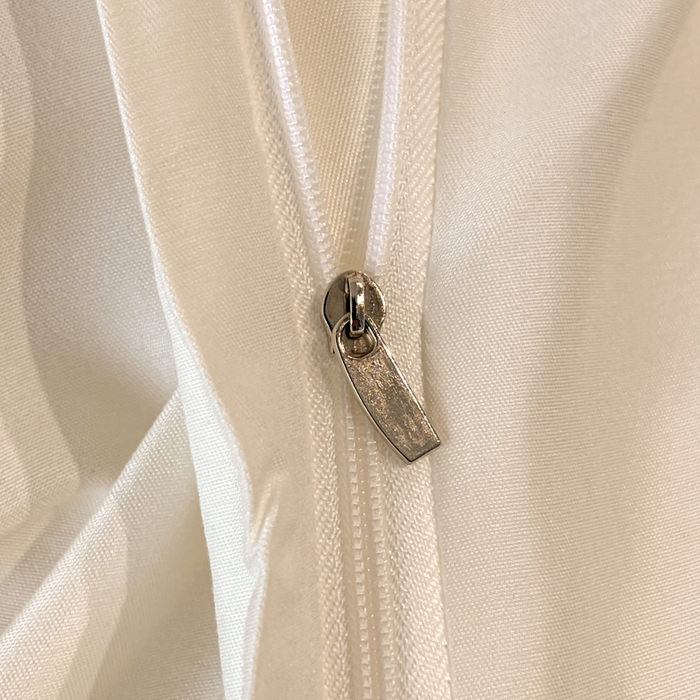 91家纺网 家纺一手货源 找家纺 博纳家纺 2025新款亲肤棉立体绗缝绣花拼角嵌绳四件套-浮光掠影 控价劵后198（严格按控价来） 浮光掠影-象牙白