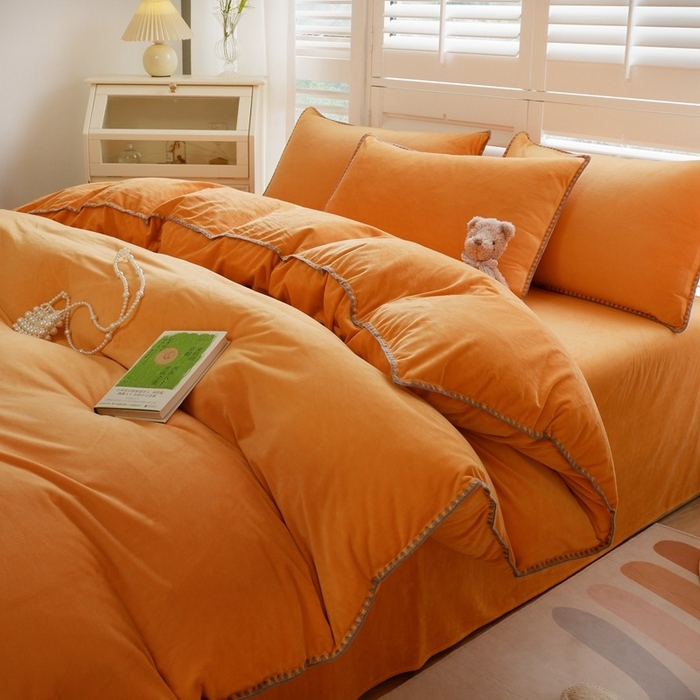 啊雅家居 2025新款亲肤舒适贝壳边宝宝绒纯色四件套 贝壳果橙