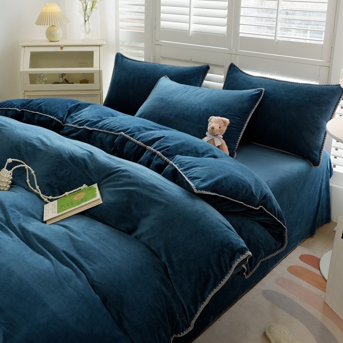 啊雅家居 2025新款亲肤舒适贝壳边宝宝绒纯色四件套 贝壳宝蓝