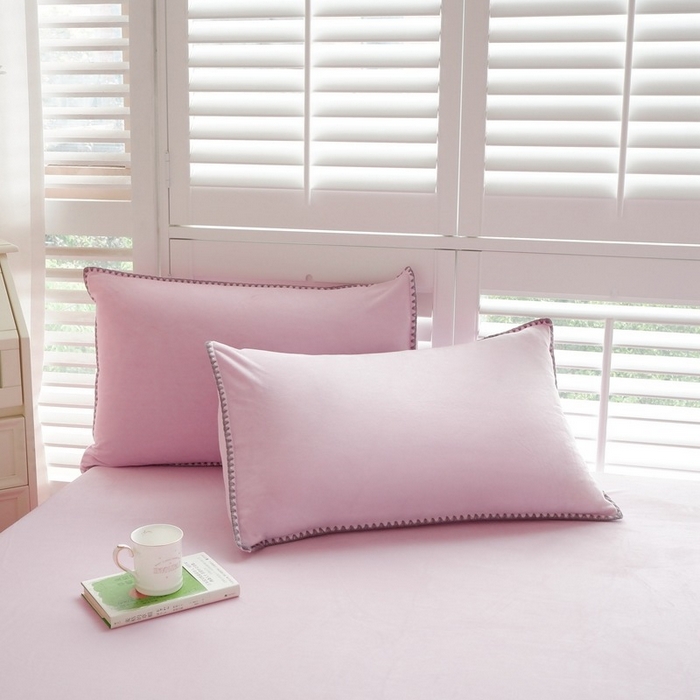 91家纺网 家纺一手货源 找家纺 啊雅家居 2025新款亲肤舒适贝壳边宝宝绒纯色四件套 贝壳清粉