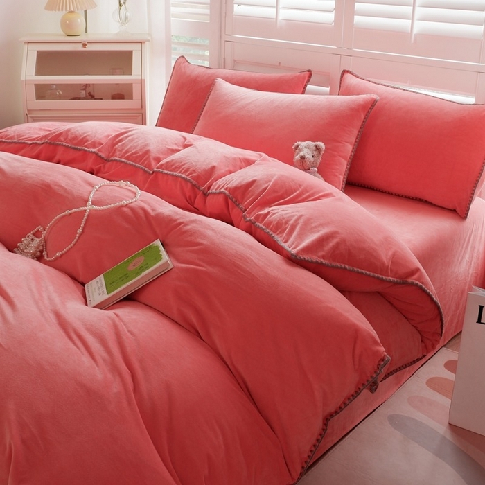 啊雅家居 2025新款亲肤舒适贝壳边宝宝绒纯色四件套 贝壳玫红