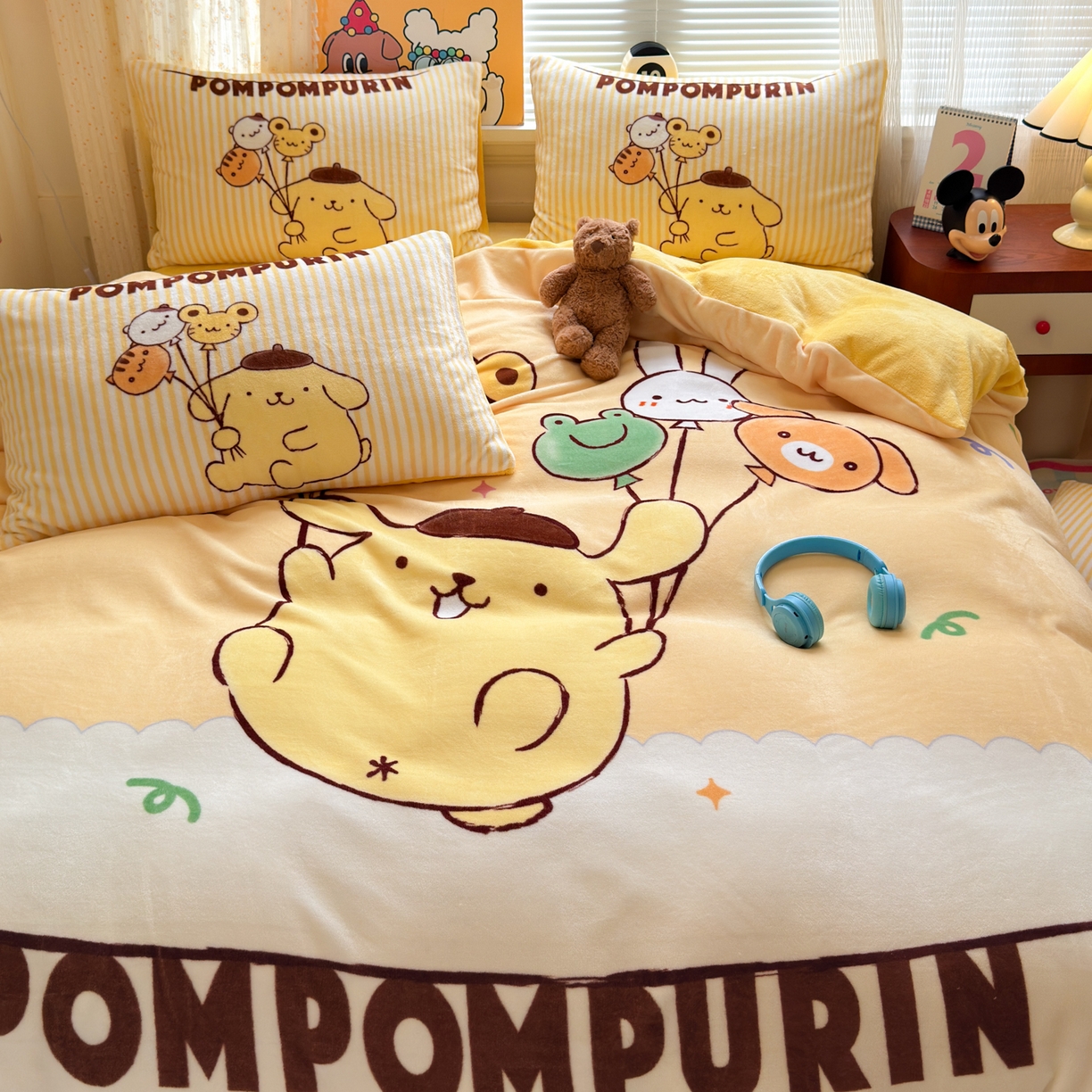 91家纺网 家纺一手货源 找家纺 希诺家居 2025新款正版授权大版三丽鸥数码印花牛奶绒四件套 气球布丁狗