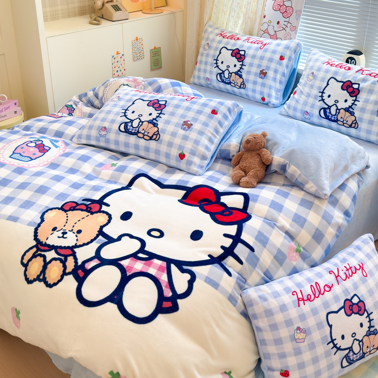 91家纺网 家纺一手货源 找家纺 （总）希诺家居 2025新款正版授权大版三丽鸥数码印花牛奶绒四件套