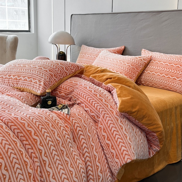 91家纺网 家纺一手货源 找家纺 （总）啊雅家居 2025新款亲肤舒适雕花绒加宝宝绒四件套