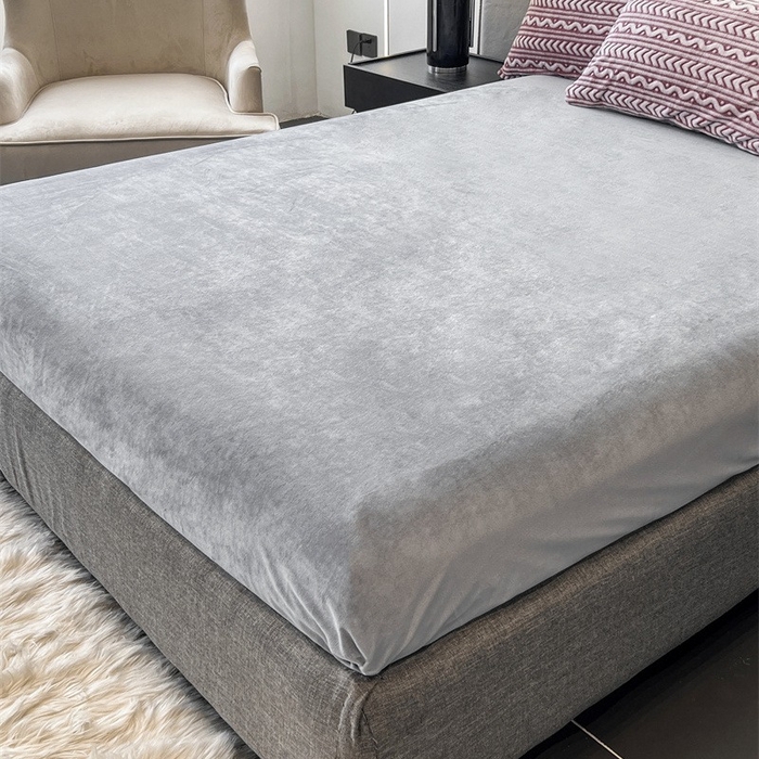 91家纺网 家纺一手货源 找家纺 啊雅家居 2025新款亲肤舒适雕花绒加宝宝绒四件套 连雕豆沙