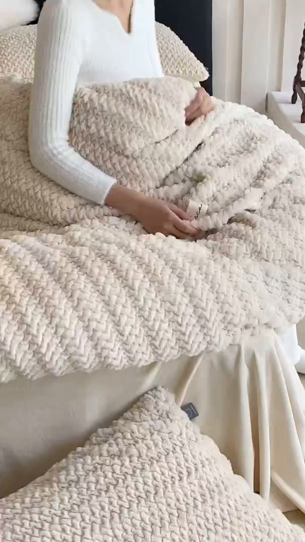 91家纺网 家纺一手货源 找家纺 （总）玉宇阁家居 2025新款进口卷毛狨加厚四件套-托斯卡纳（控价228/305/315/315/315/335（券后控价） 床笠款套件可定制（适用于 10-22cm 高床垫））