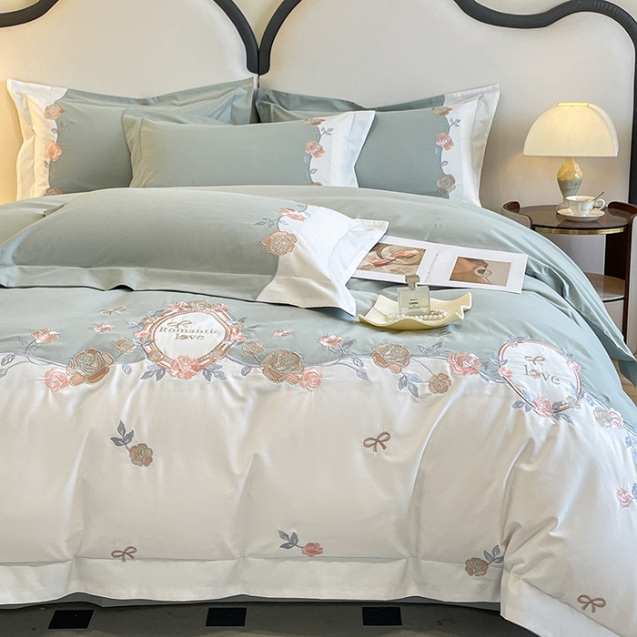 91家纺网 家纺一手货源 找家纺 置顶家纺 2025春夏新款亲肤刺绣四件套-蔷薇恋人 蔷薇恋人-繁星蓝