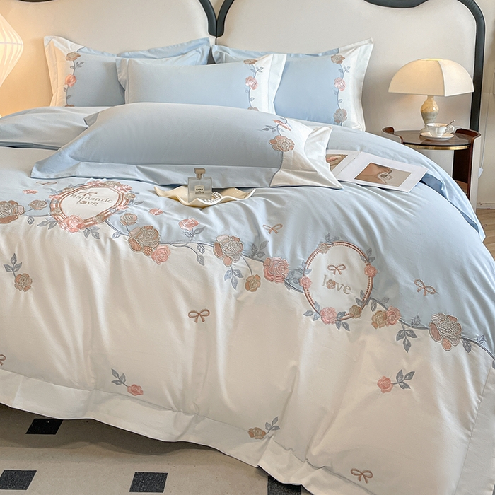 91家纺网 家纺一手货源 找家纺 置顶家纺 2025春夏新款亲肤刺绣四件套-蔷薇恋人 蔷薇恋人-天蓝