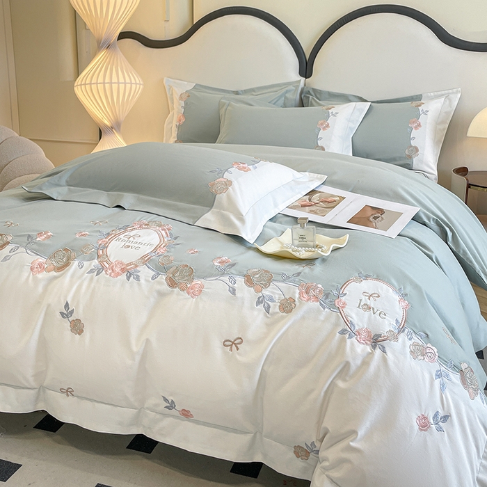 91家纺网 家纺一手货源 找家纺 置顶家纺 2025春夏新款亲肤刺绣四件套-蔷薇恋人 蔷薇恋人-繁星蓝