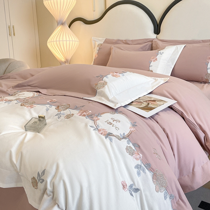 91家纺网 家纺一手货源 找家纺 置顶家纺 2025春夏新款亲肤刺绣四件套-蔷薇恋人 蔷薇恋人-紫豆沙