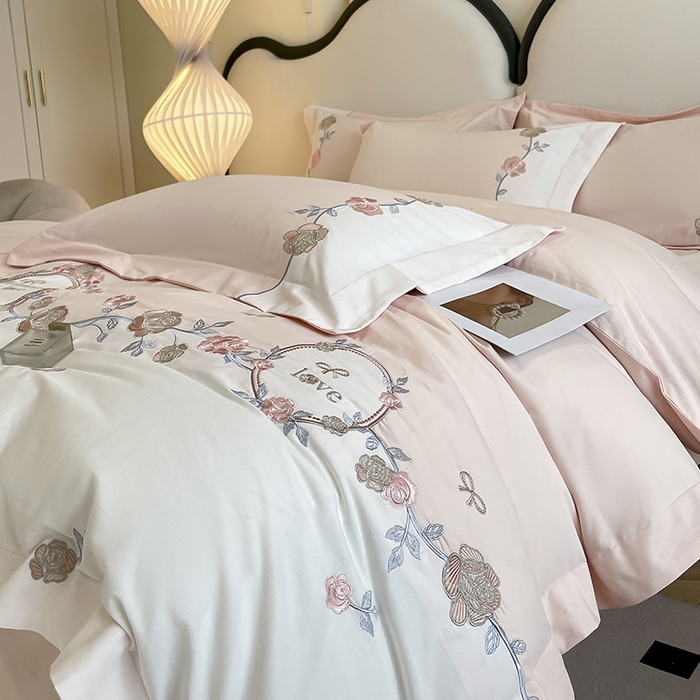 91家纺网 家纺一手货源 找家纺 置顶家纺 2025春夏新款亲肤刺绣四件套-蔷薇恋人 蔷薇恋人-粉玉