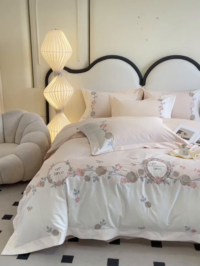 91家纺网 家纺一手货源 找家纺 置顶家纺 2025春夏新款亲肤刺绣四件套-蔷薇恋人 蔷薇恋人-粉玉