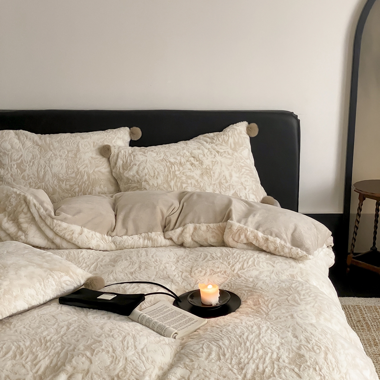 91家纺网 家纺一手货源 找家纺 玉宇阁家居 2025新款230g高克重牛奶绒立体提花雕花四件套-浮雕的纹理（228/305/315/315/315/335（券后控价）） 浮雕的纹理-松木棕