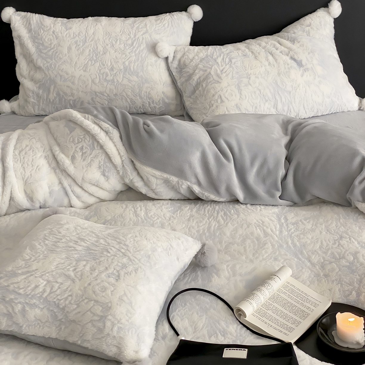 91家纺网 家纺一手货源 找家纺 玉宇阁家居 2025新款230g高克重牛奶绒立体提花雕花四件套-浮雕的纹理（228/305/315/315/315/335（券后控价）） 浮雕的纹理-宝石蓝