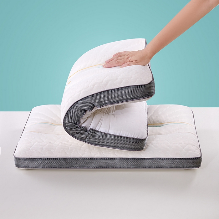 91家纺网 家纺一手货源 找家纺 （总）浩宇家纺 浩宇家纺新款云感舱枕皮  成人家用枕头直播热卖款护颈枕芯定位