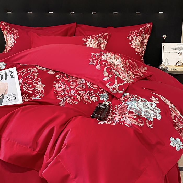 91家纺网 家纺一手货源 找家纺 置顶家纺 2025新款13372全棉拼接刺绣四件套-盛世花悦 盛世花悦-大红