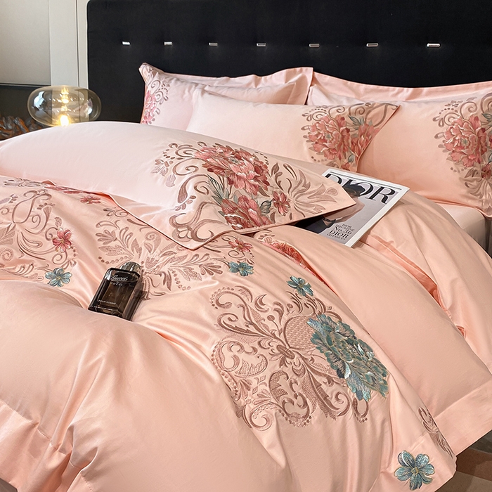 91家纺网 家纺一手货源 找家纺 置顶家纺 2025新款13372全棉拼接刺绣四件套-盛世花悦 盛世花悦-玉粉