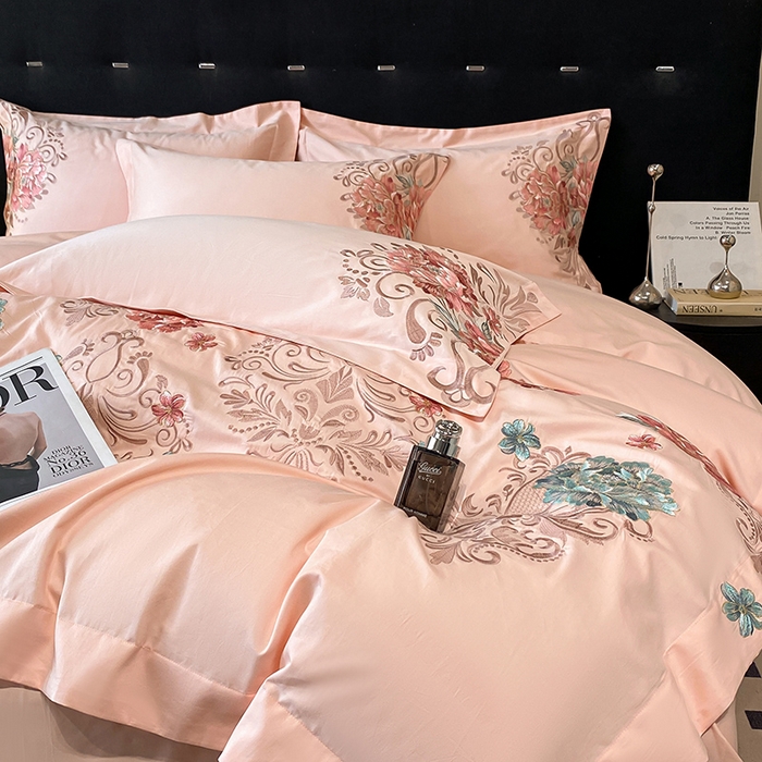 91家纺网 家纺一手货源 找家纺 置顶家纺 2025新款13372全棉拼接刺绣四件套-盛世花悦 盛世花悦-玉粉