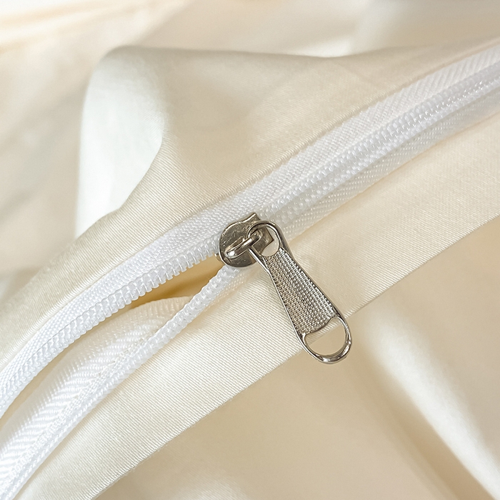 91家纺网 家纺一手货源 找家纺 置顶家纺 2025新款13372全棉拼接刺绣四件套-盛世花悦 盛世花悦-奶昔白