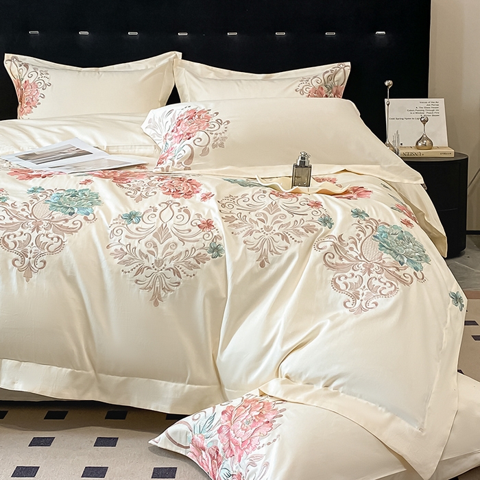 91家纺网 家纺一手货源 找家纺 置顶家纺 2025新款13372全棉拼接刺绣四件套-盛世花悦 盛世花悦-奶昔白