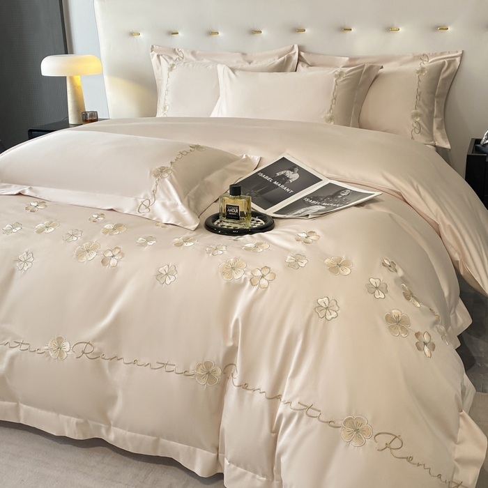 91家纺网 家纺一手货源 找家纺 置顶家纺 2025新款13372全棉刺绣四件套-桃花朵朵开 桃花朵朵开-奶玉色