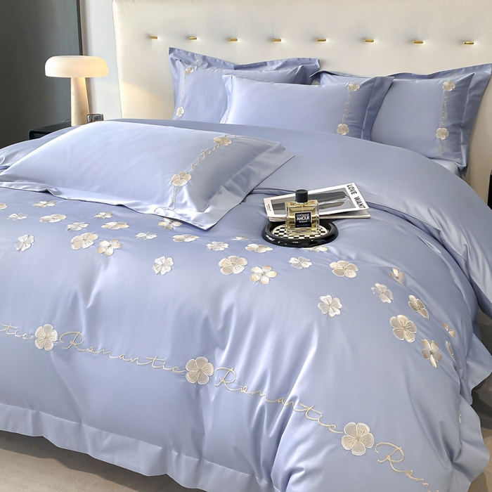 91家纺网 家纺一手货源 找家纺 置顶家纺 2025新款13372全棉刺绣四件套-桃花朵朵开 桃花朵朵开-天蓝