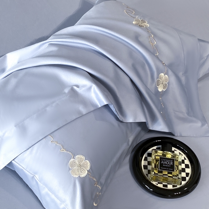 91家纺网 家纺一手货源 找家纺 置顶家纺 2025新款13372全棉刺绣四件套-桃花朵朵开 桃花朵朵开-天蓝