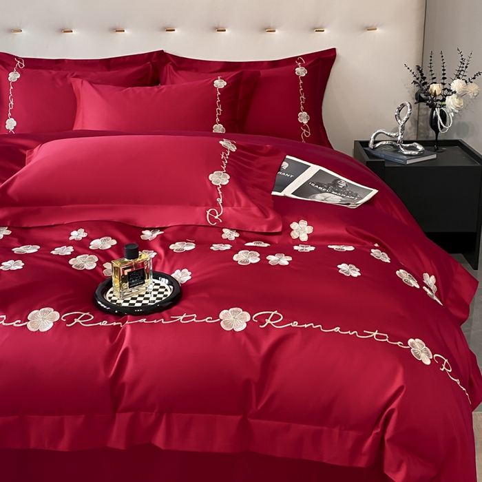 91家纺网 家纺一手货源 找家纺 置顶家纺 2025新款13372全棉刺绣四件套-桃花朵朵开 桃花朵朵开-温馨红