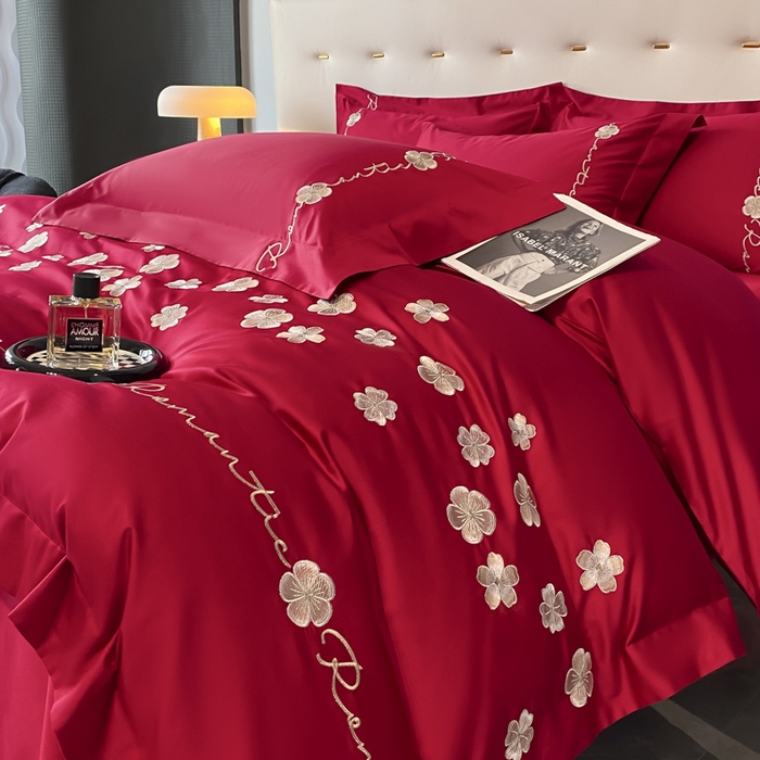 91家纺网 家纺一手货源 找家纺 置顶家纺 2025新款13372全棉刺绣四件套-桃花朵朵开 桃花朵朵开-温馨红