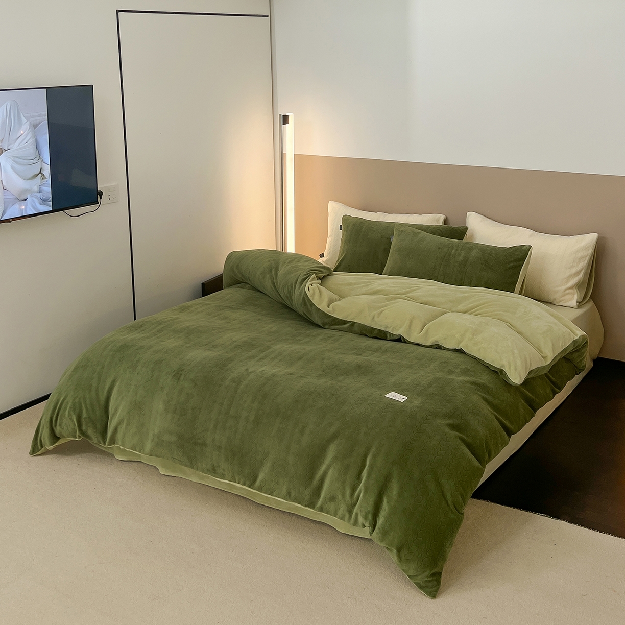 91家纺网 家纺一手货源 找家纺 （总）玉宇阁家居 2025新款230g高克重牛奶绒立体提花雕花四件套-日暮Lorena（168/228/248/248/248/268（券后控价） 床笠款套件可定制（适用于 10-22cm 高床垫））