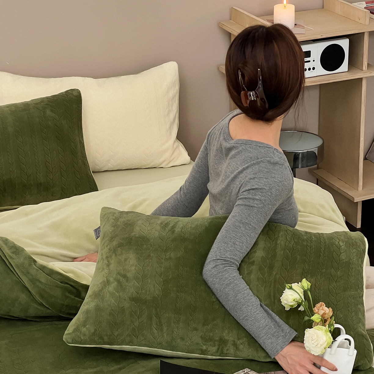 91家纺网 家纺一手货源 找家纺 （总）玉宇阁家居 2025新款230g高克重牛奶绒立体提花雕花四件套-日暮Lorena（168/228/248/248/248/268（券后控价） 床笠款套件可定制（适用于 10-22cm 高床垫））