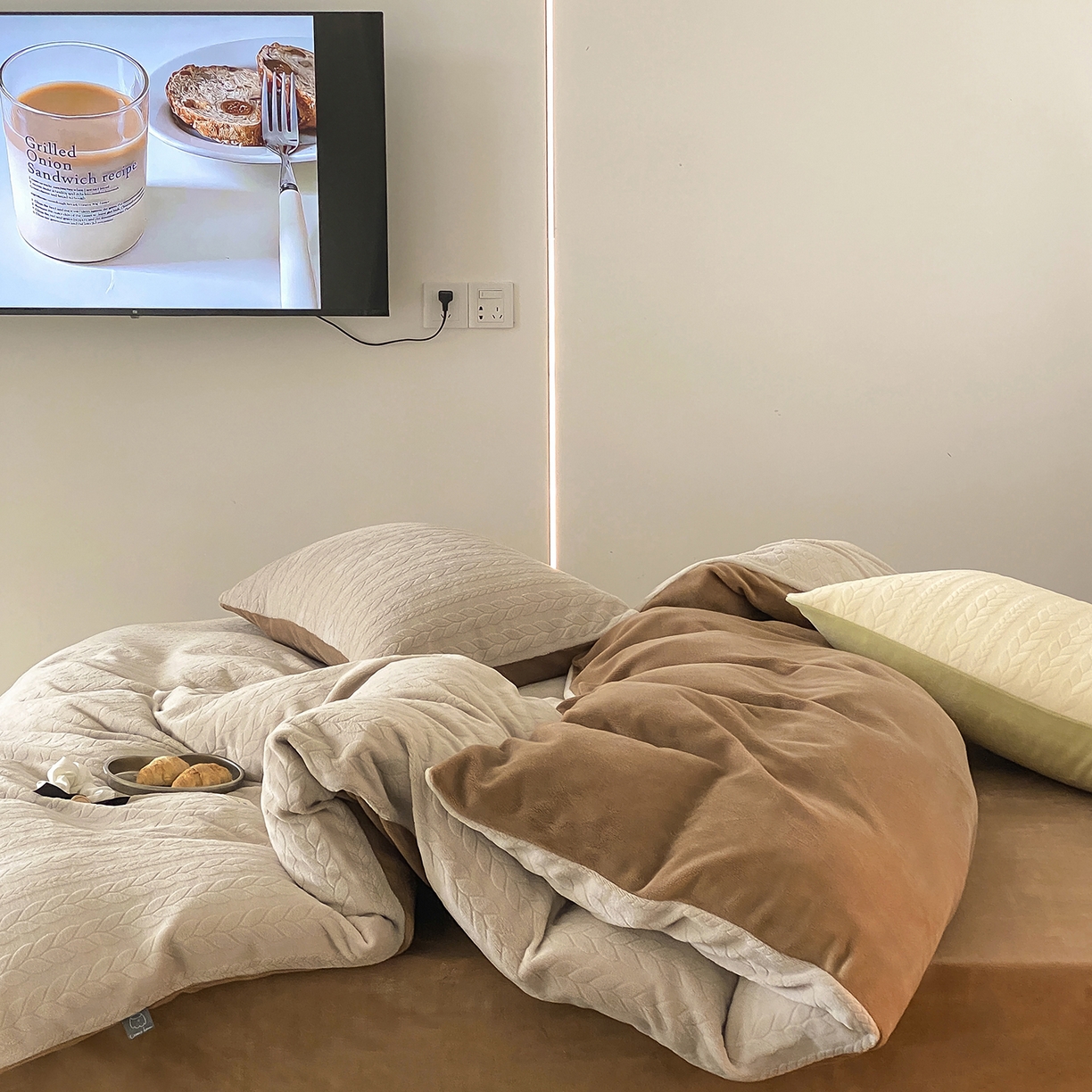 91家纺网 家纺一手货源 找家纺 玉宇阁家居 2025新款230g高克重牛奶绒立体提花雕花四件套-日暮Lorena（168/228/248/248/248/268（券后控价） 床笠款套件可定制（适用于 10-22cm 高床垫）） 日暮